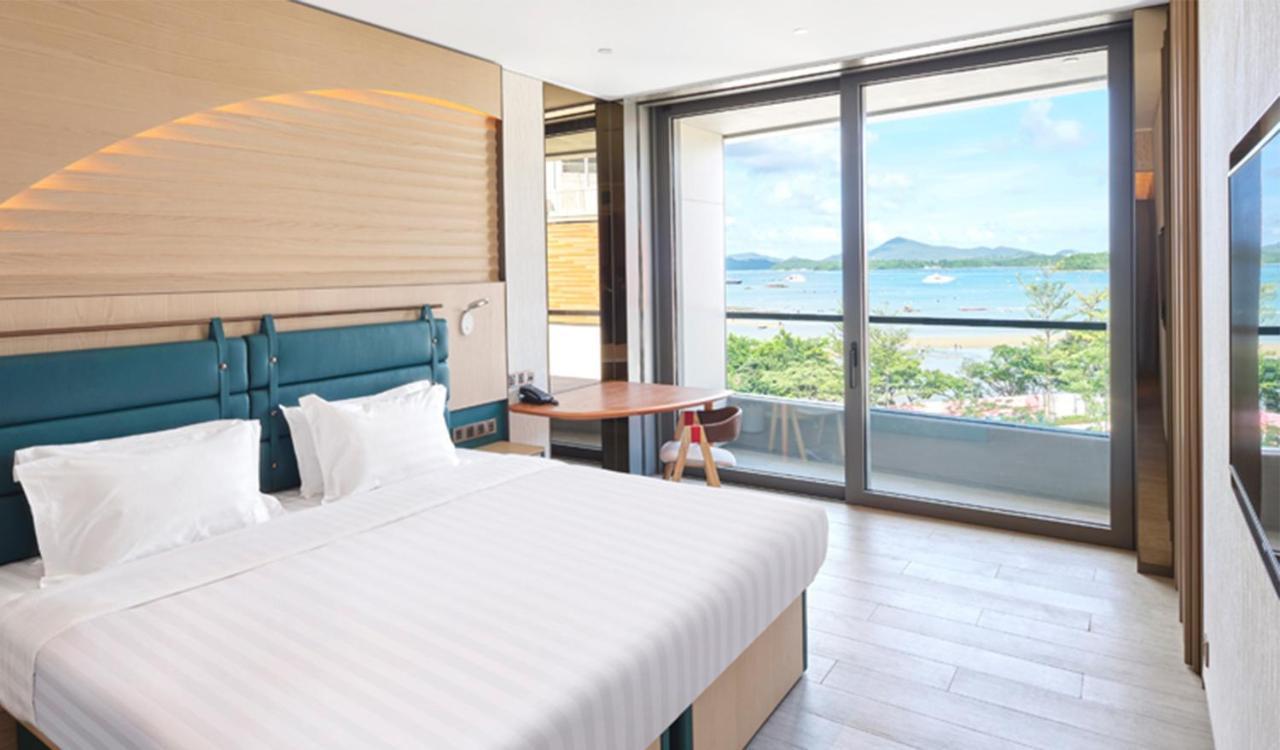 Wm Hong Kong, Vignette Collection 5* Hong Kong